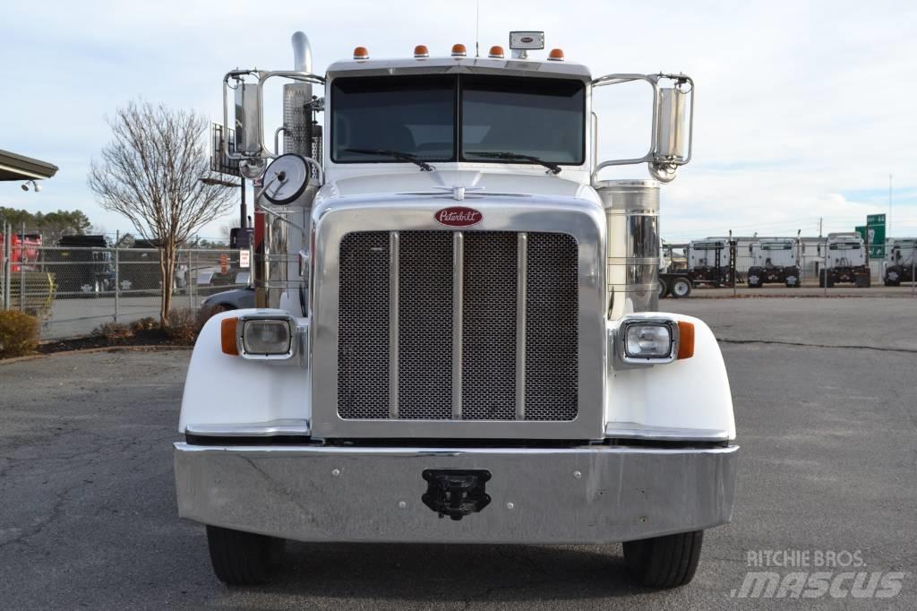 Peterbilt 367 Autotractoare