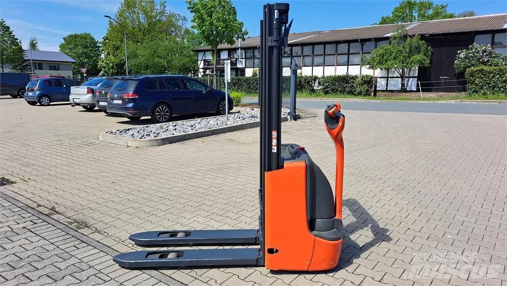 Linde L12- BR1172 Transpaleta manuala