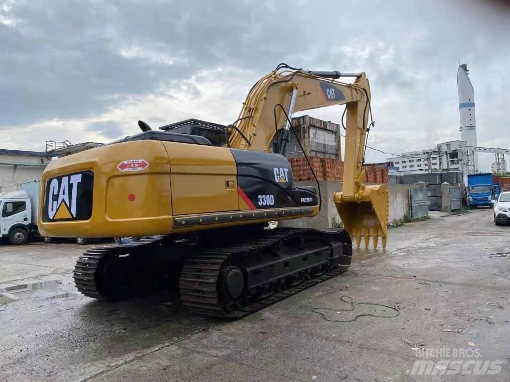 CAT 330 D Excavatoare pe șenile
