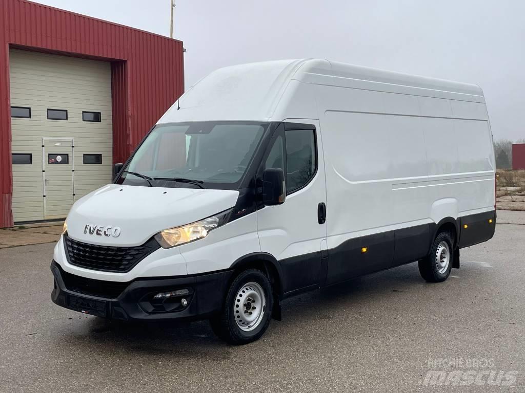 Iveco Daily Autoutilitara transoprt marfuri