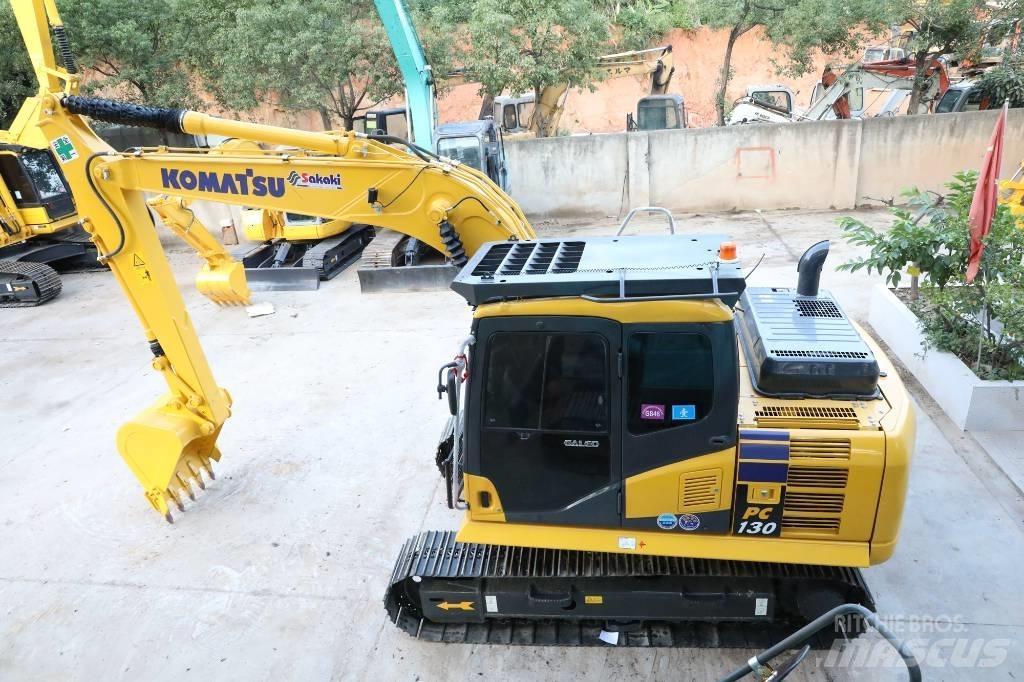 Komatsu PC 130-7 Excavatoare pe șenile
