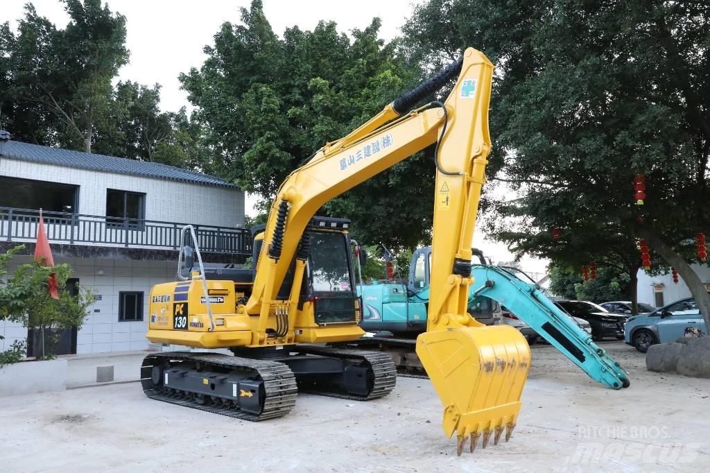 Komatsu PC 130-7 Excavatoare pe șenile
