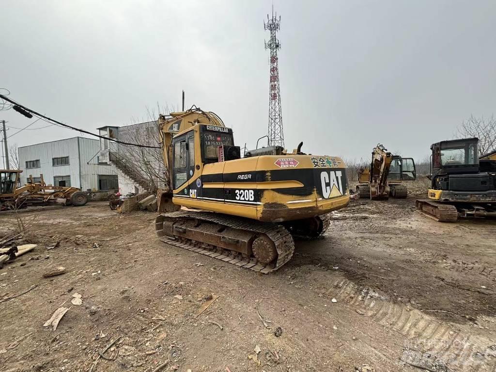 CAT 320 B L Excavatoare pe șenile

