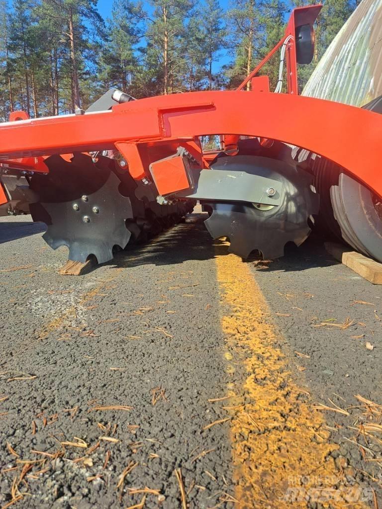 Tume D Harrow 400 Grape cu disc