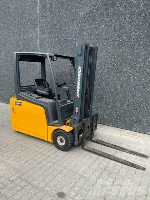 Jungheinrich EFG 218 Stivuitor electric