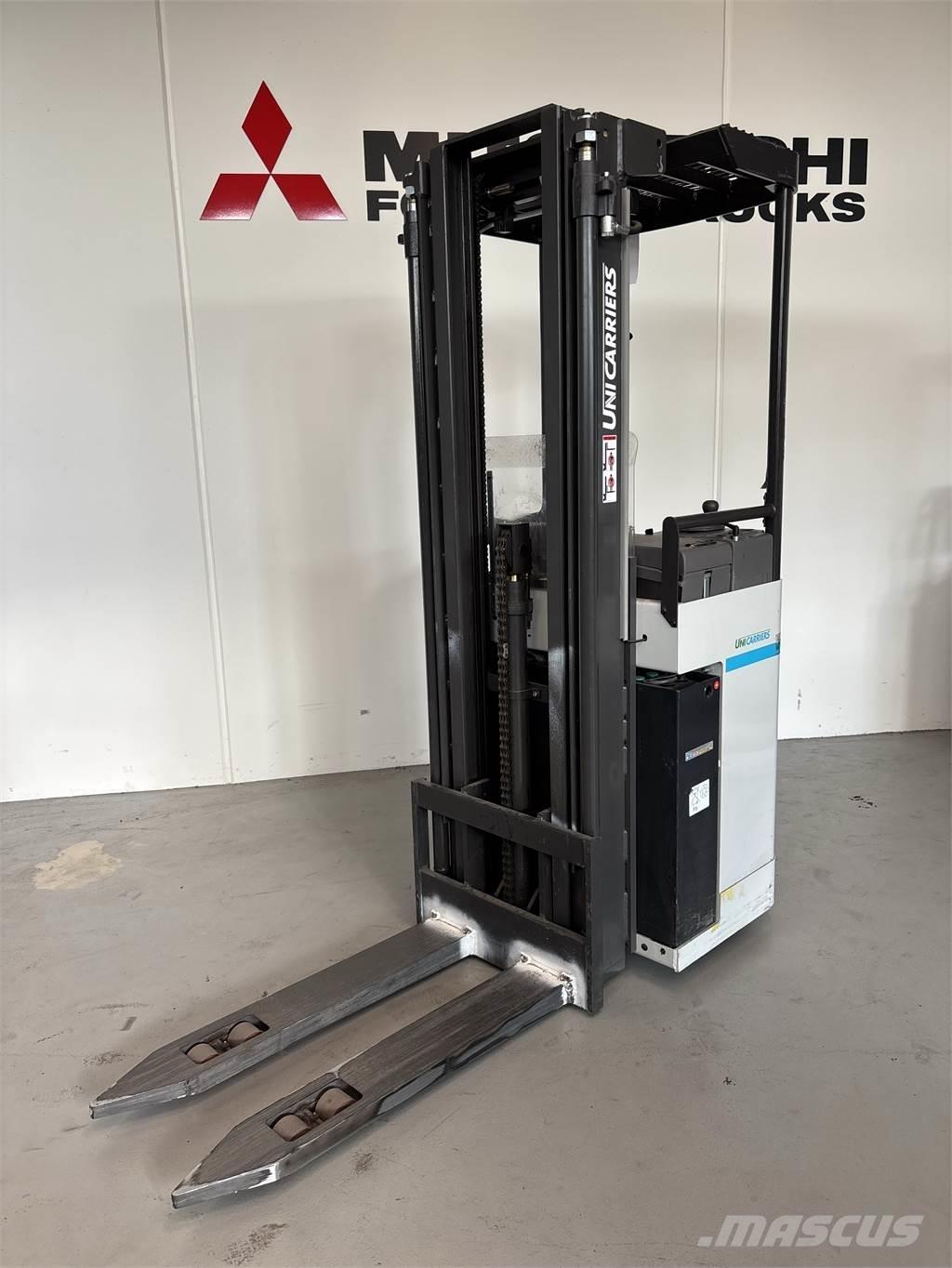 Atlet A160 Transpaleti autopropulsanti