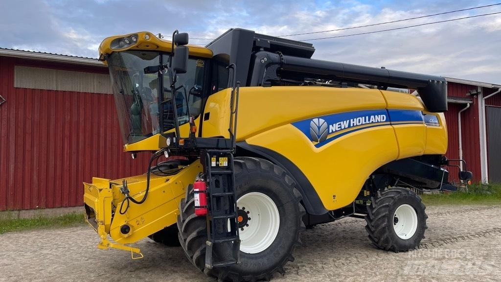 New Holland CX 6090 Combine de secerat