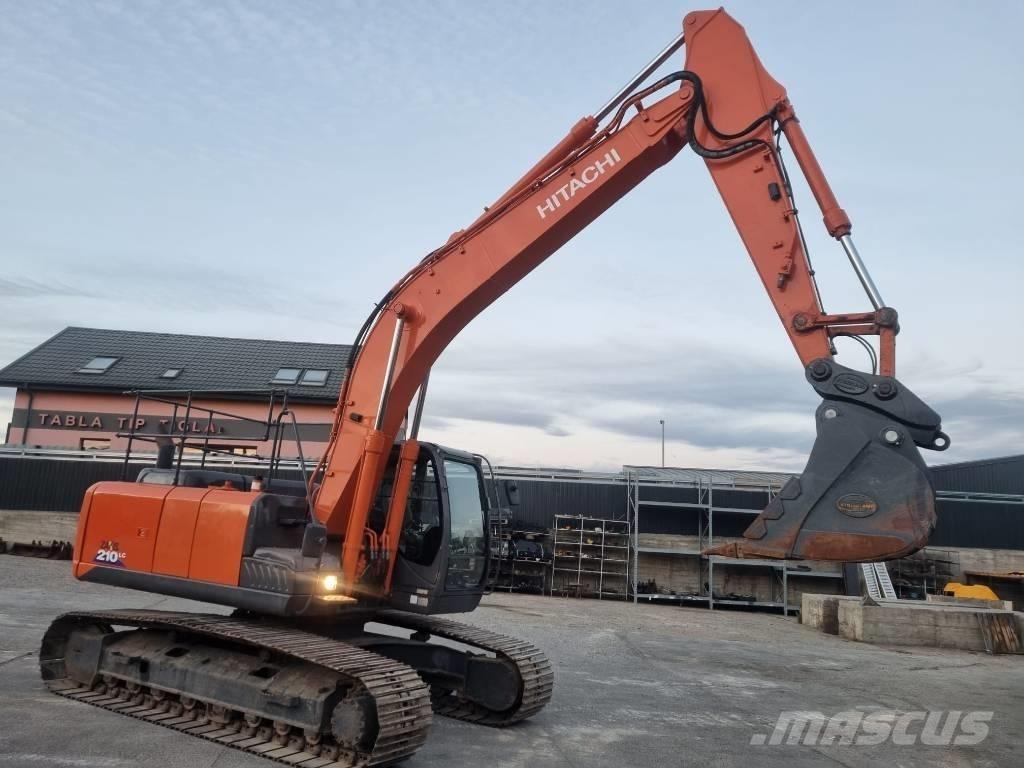 Hitachi 210 Excavatoare pe șenile
