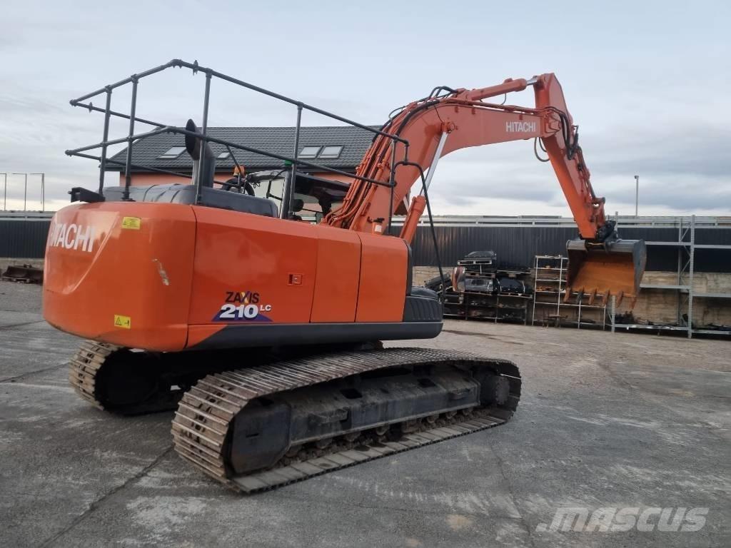 Hitachi 210 Excavatoare pe șenile
