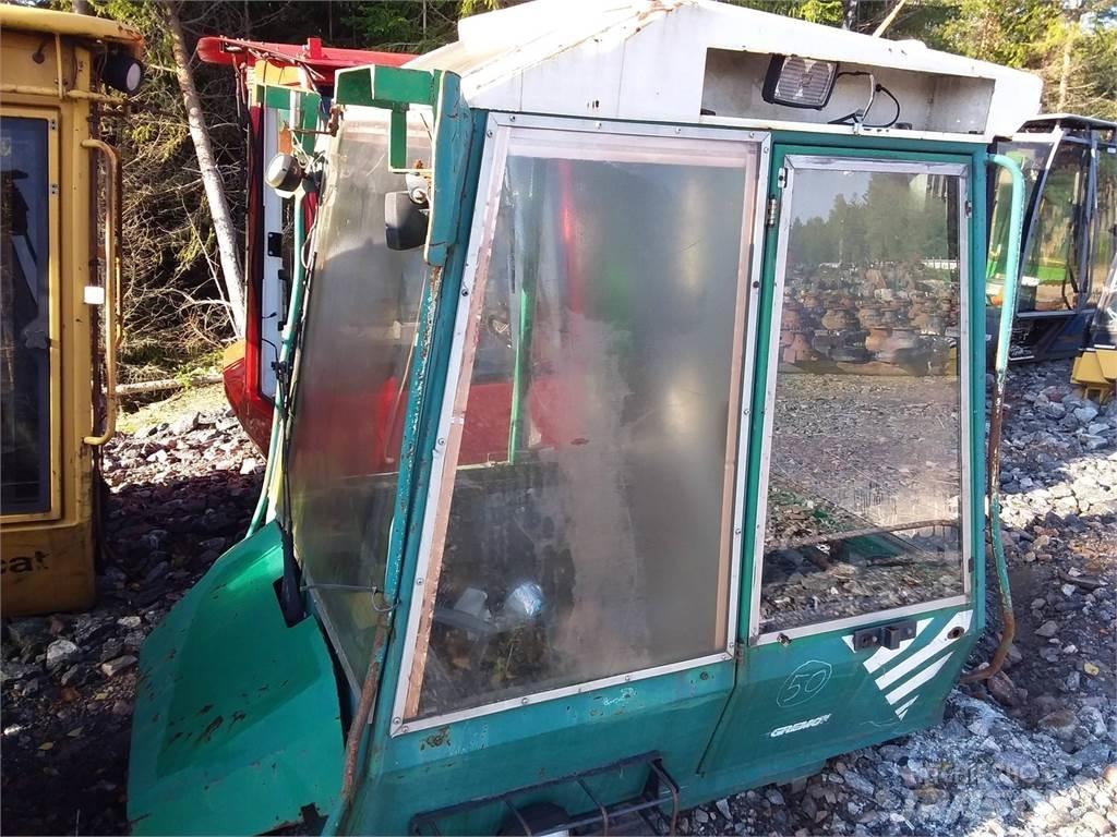 Gremo 950 Cabine si interior