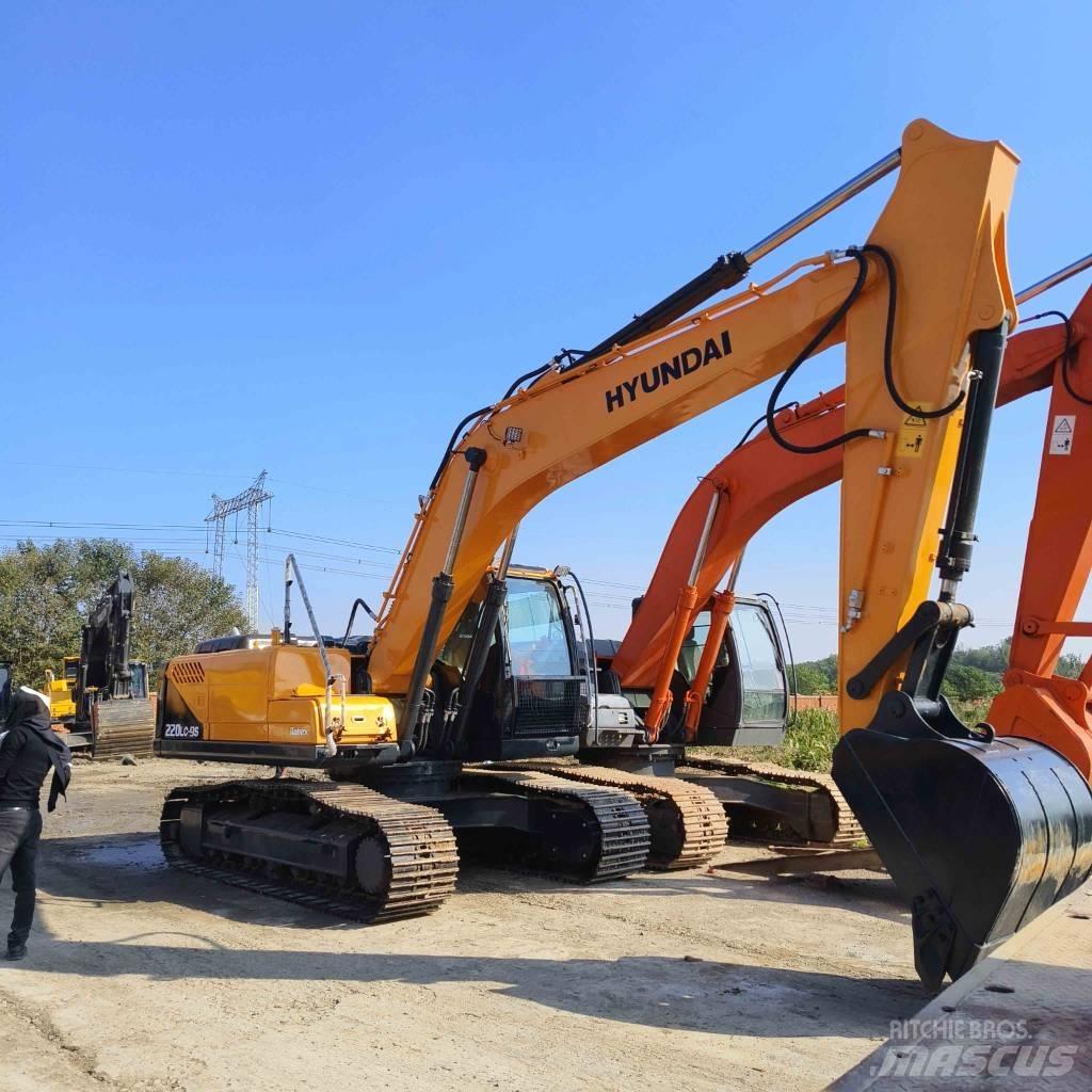Hyundai 220LC-9 Excavatoare pe șenile
