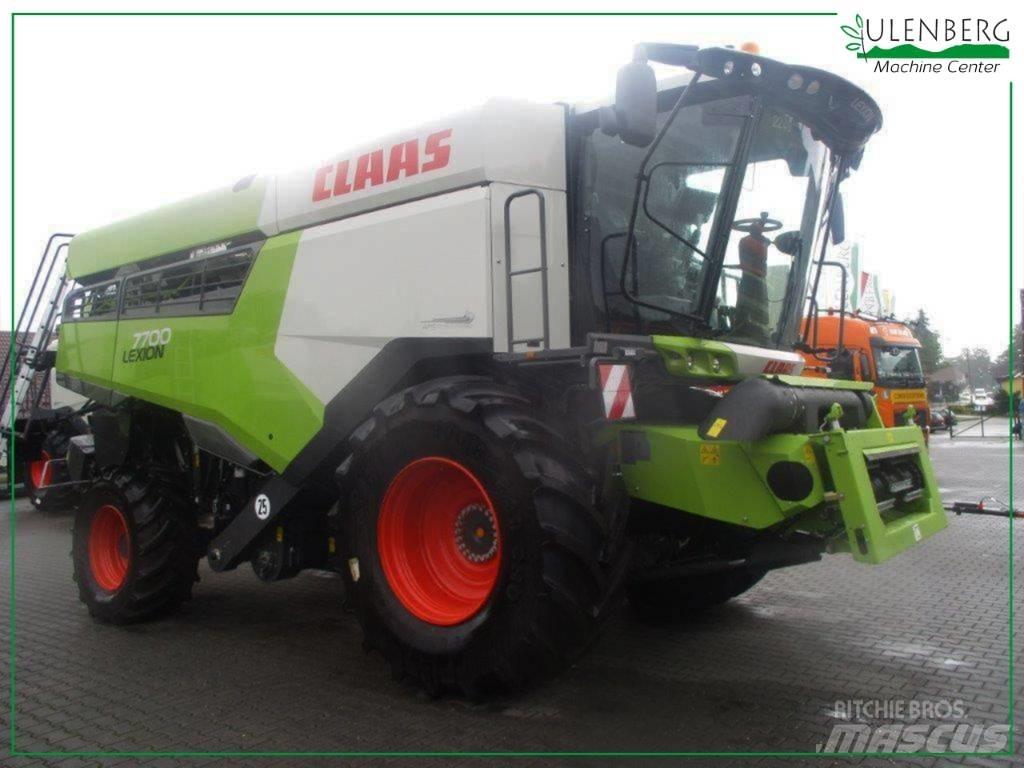 CLAAS LEXION 7700 Combine de secerat