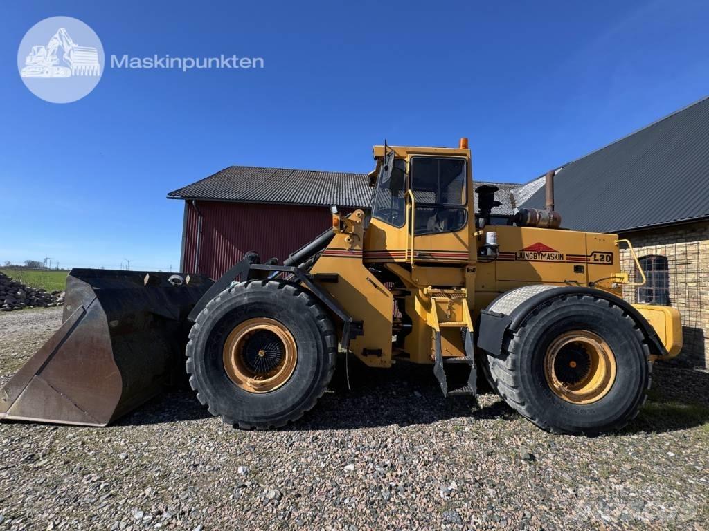 Ljungby L 20 Incarcator pe pneuri