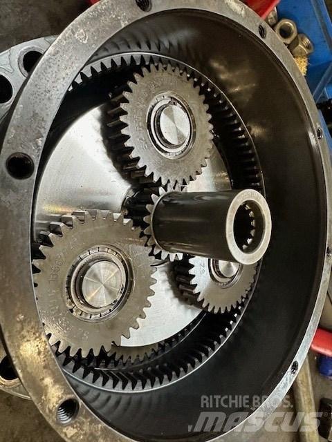 Atlas 1305 M Transmisie