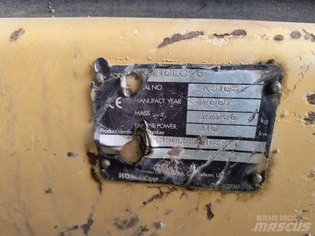 Komatsu 210 LC Excavatoare pe șenile
