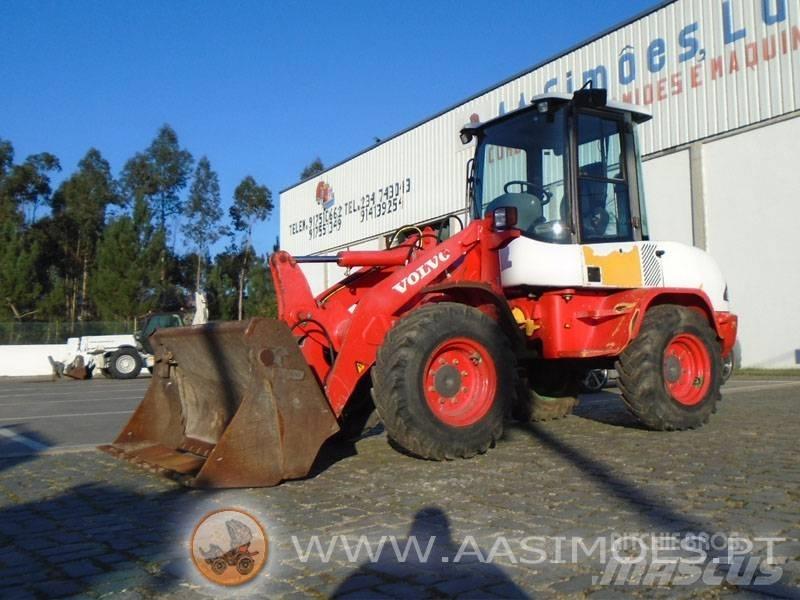 Volvo L 30 B Incarcator pe pneuri