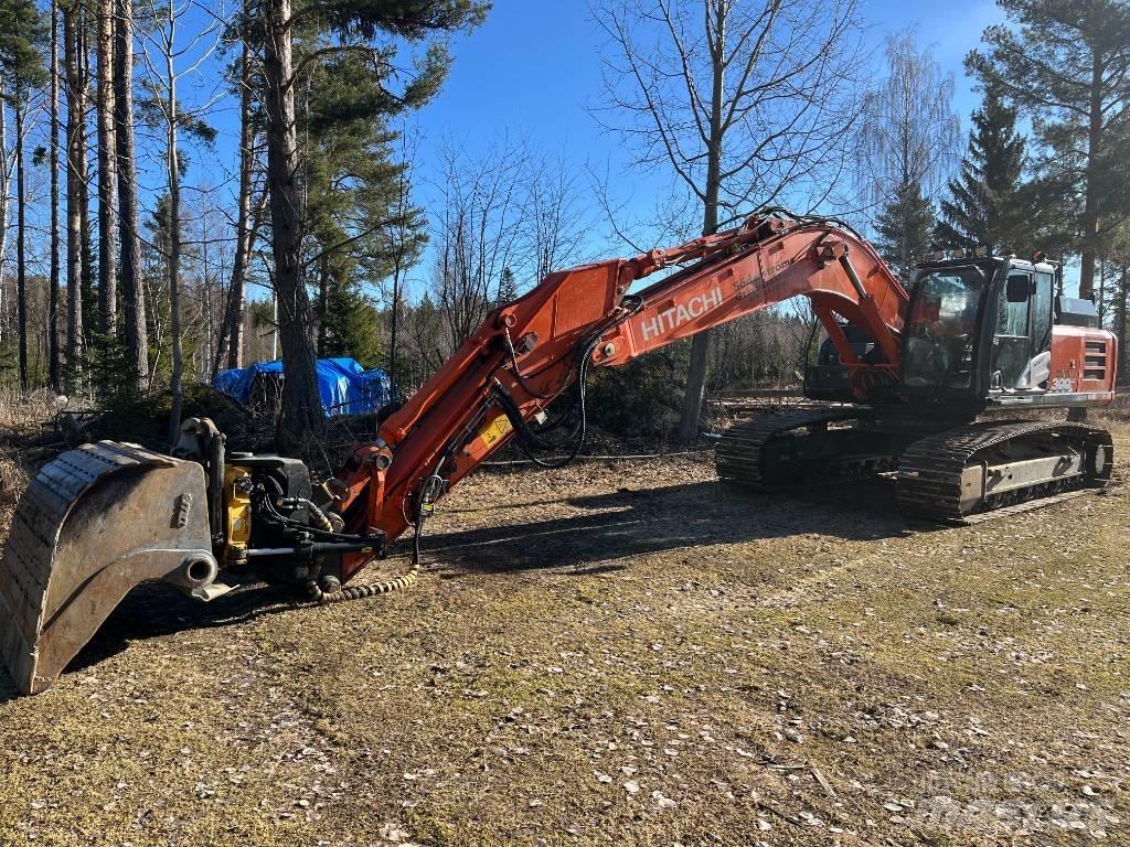 Hitachi ZX 300 LC-6 Excavatoare pe șenile
