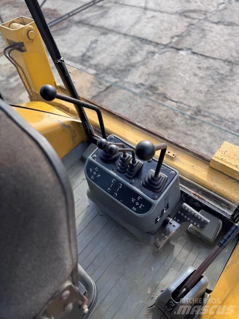 CAT 428 C Buldoexcavatoare