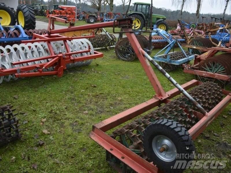 Kverneland 900/14 Alti cilindri compactori