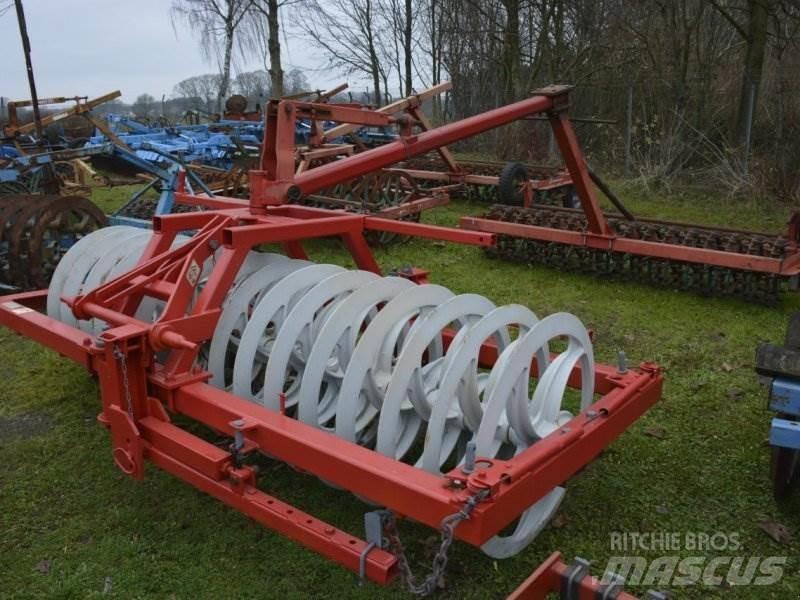 Kverneland 900/14 Alti cilindri compactori