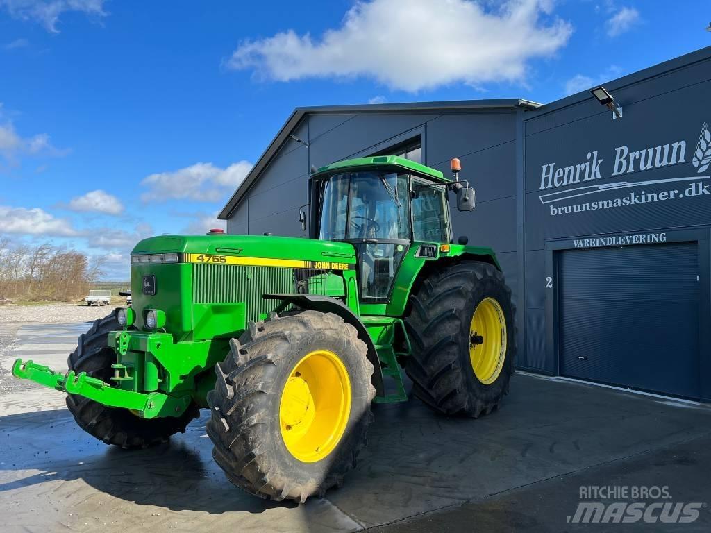 John Deere 4755 Tractoare