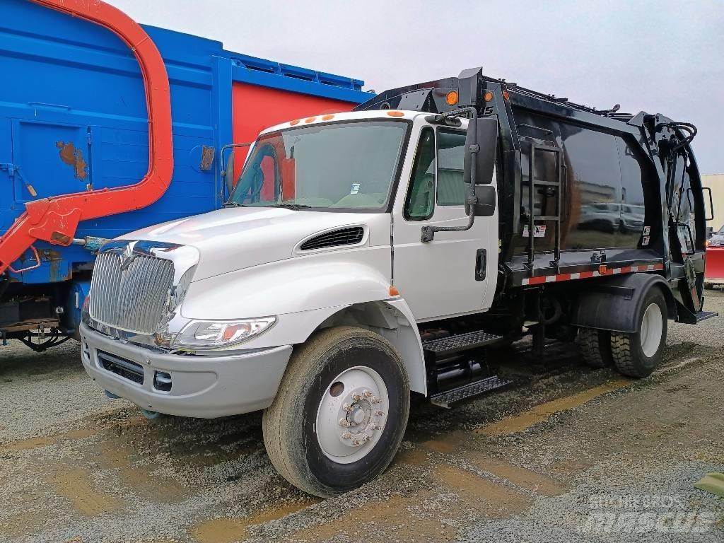 International 4600 Camion de deseuri