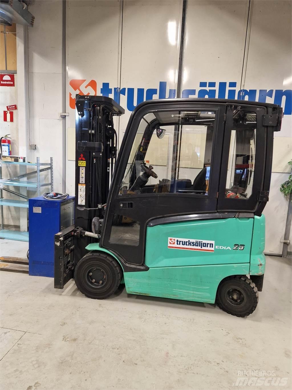Mitsubishi FB25CN Stivuitor electric