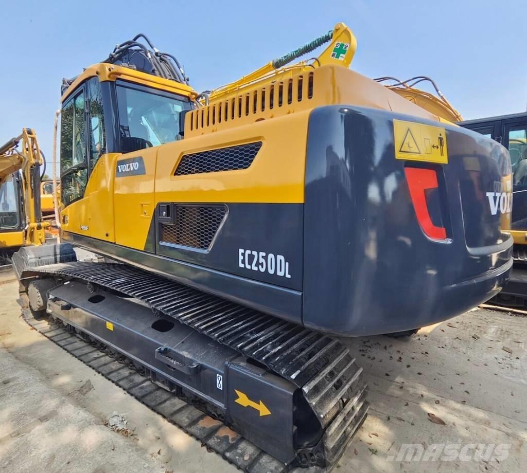 Volvo EC 250 D Excavatoare pe șenile
