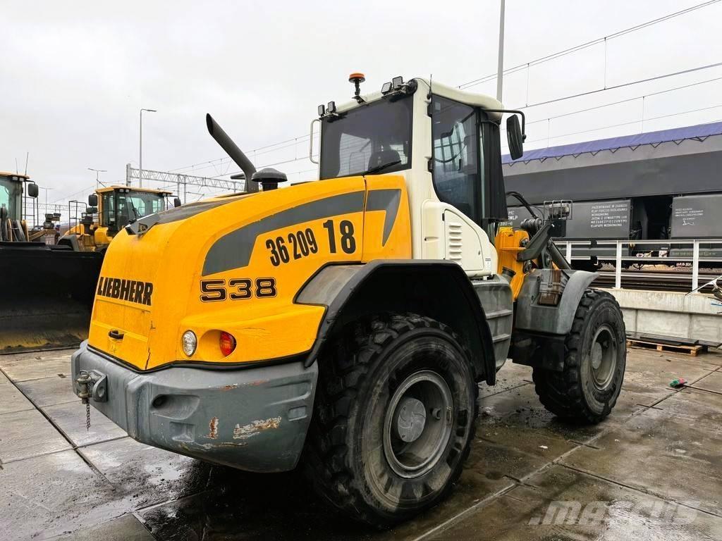 Liebherr L 538 Incarcator pe pneuri