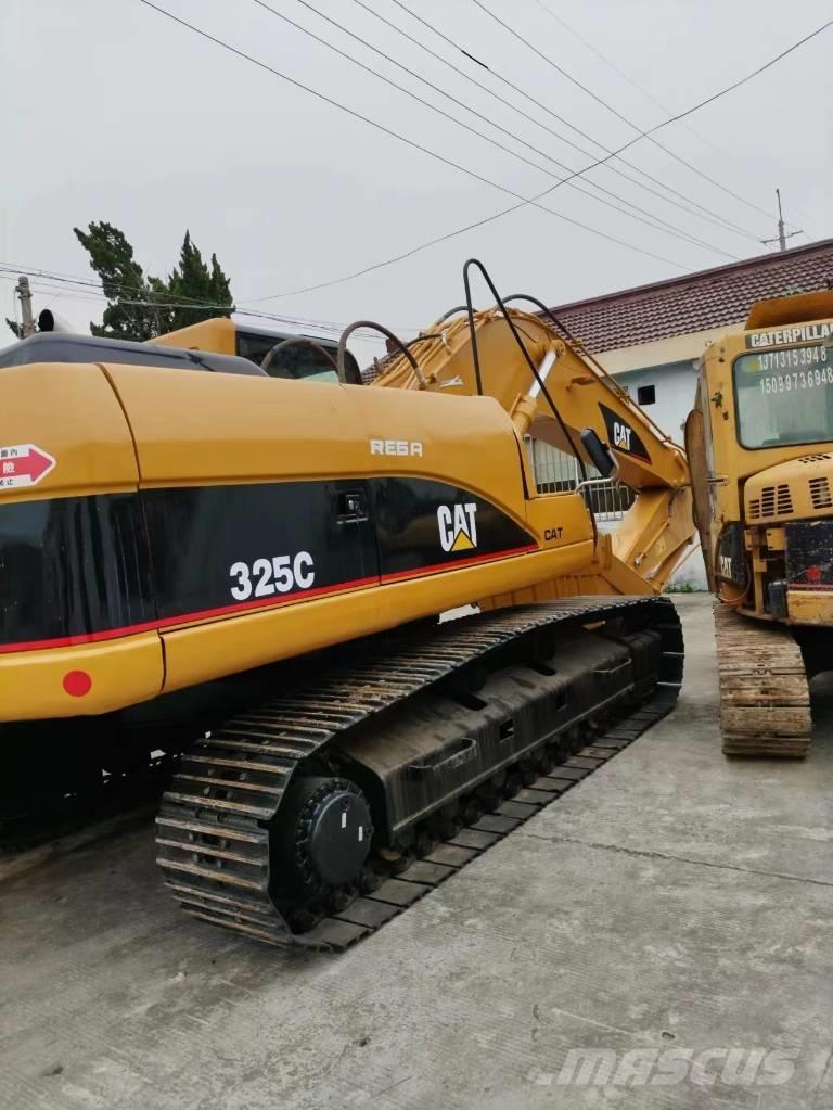 CAT 325 C Excavatoare pe șenile
