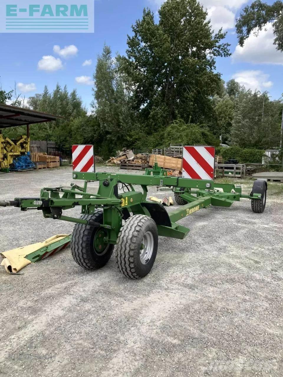 Krone big x 1100 Forajere cu autopropulsare