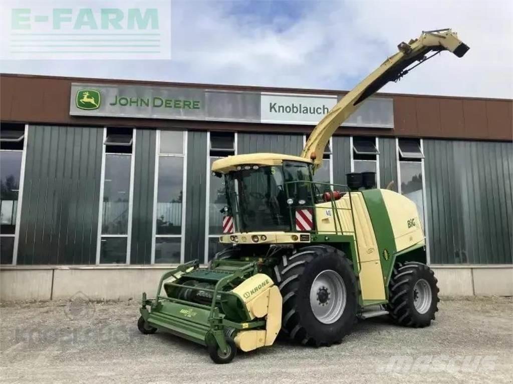 Krone big x 1100 Forajere cu autopropulsare