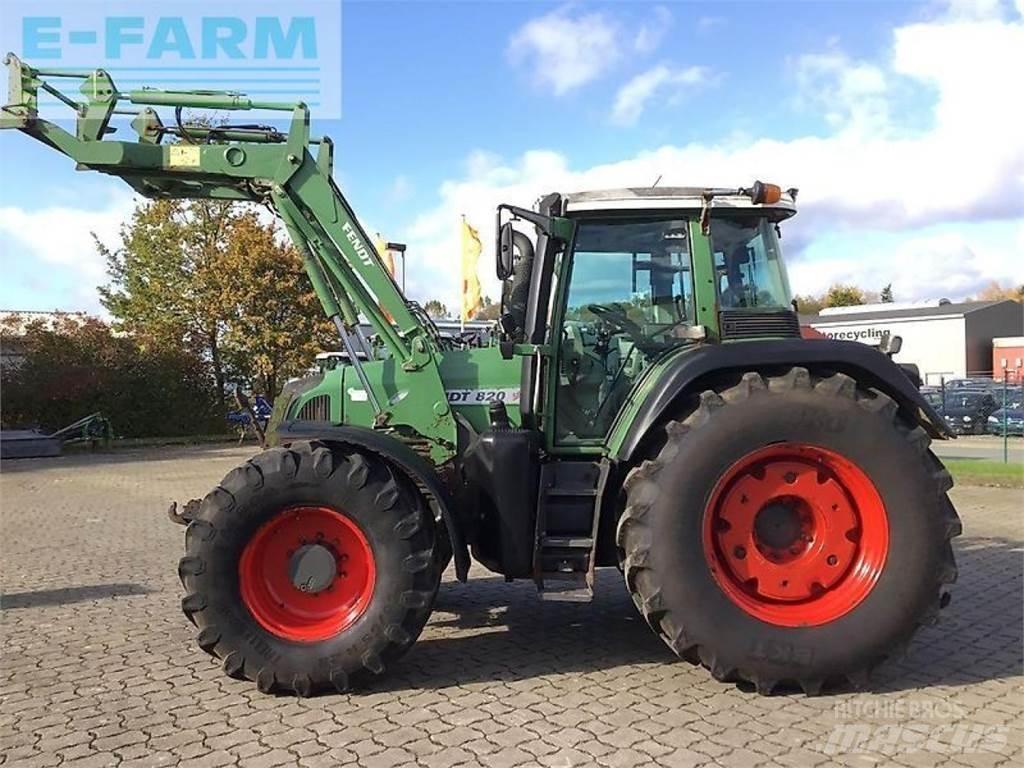 Fendt 820 vario Tractoare
