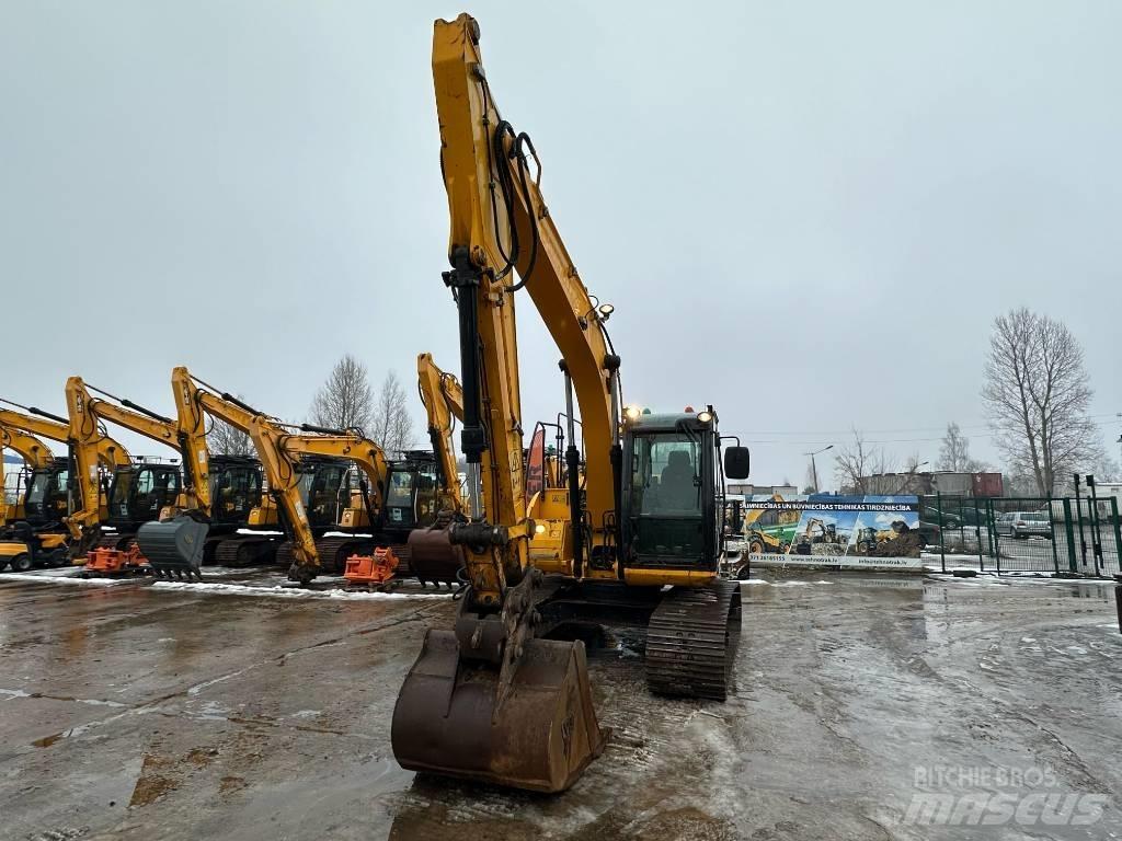 JCB JS 130 LC Excavatoare pe șenile
