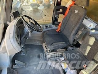 CAT 777F Transportoare articulate