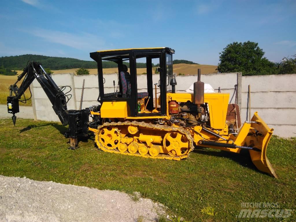  Bulgar T54 buldozere pe roti