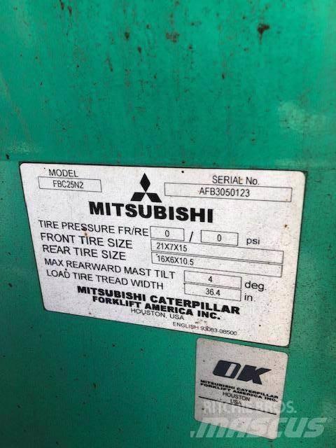 Mitsubishi FBC25N Stivuitor electric