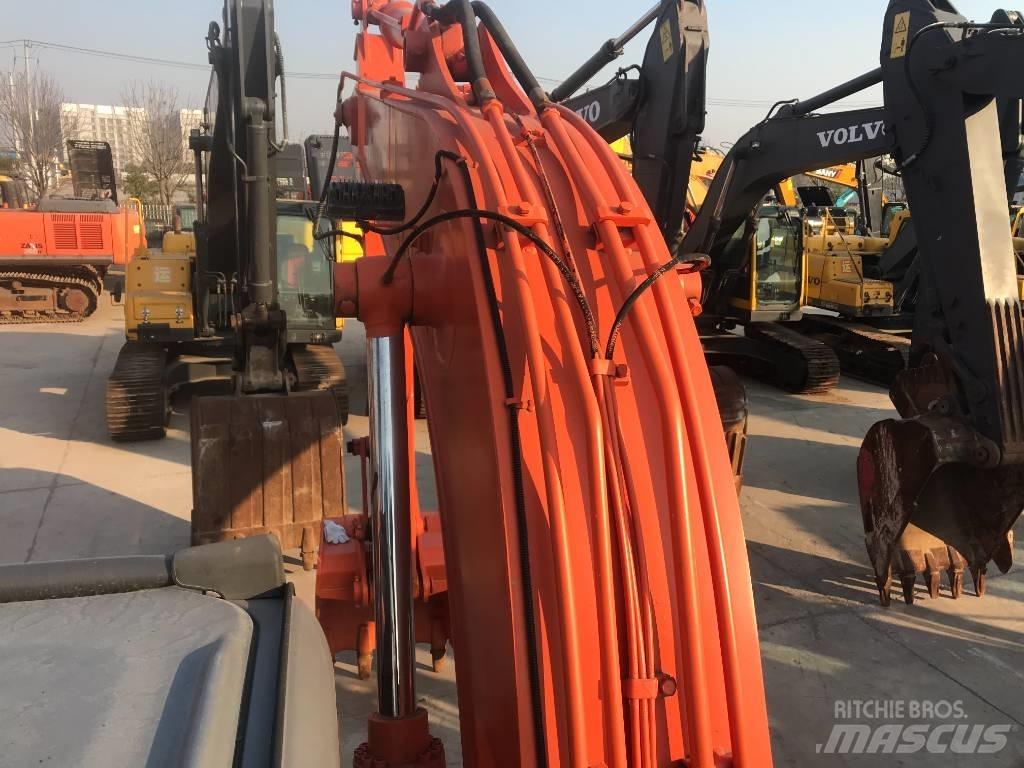 Hitachi ZX 130 Excavatoare pe șenile
