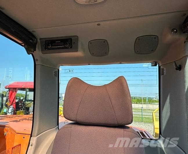 Doosan DX 235 LCR Excavatoare pe șenile
