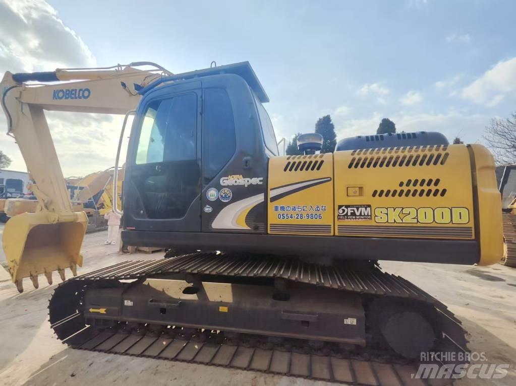 Kobelco SK200D Excavatoare pe șenile

