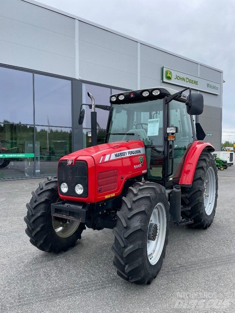 Massey Ferguson 5445 Tractoare