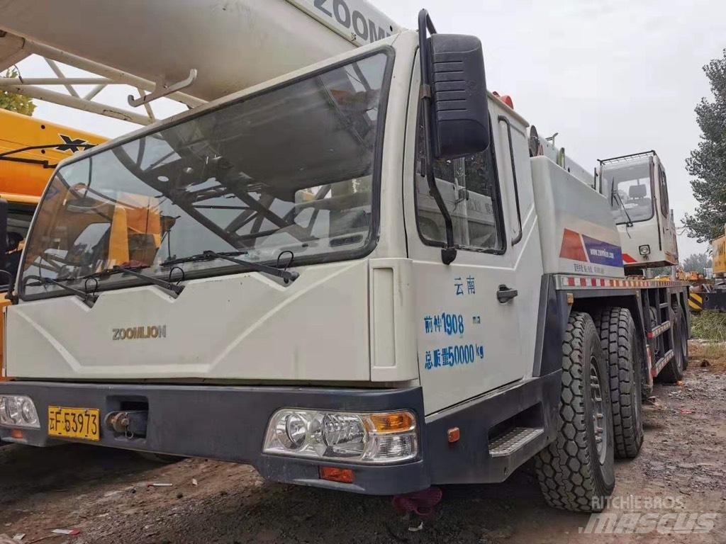 Zoomlion QY80V Macara pentru orice teren