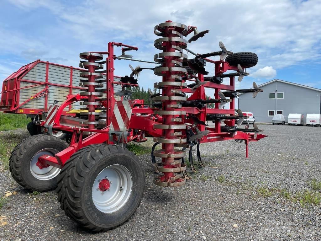 Horsch Terrano 5 FX Cultivatoare