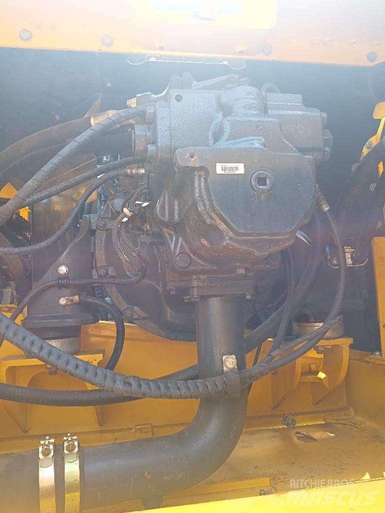 Komatsu pc360 Excavatoare pe șenile

