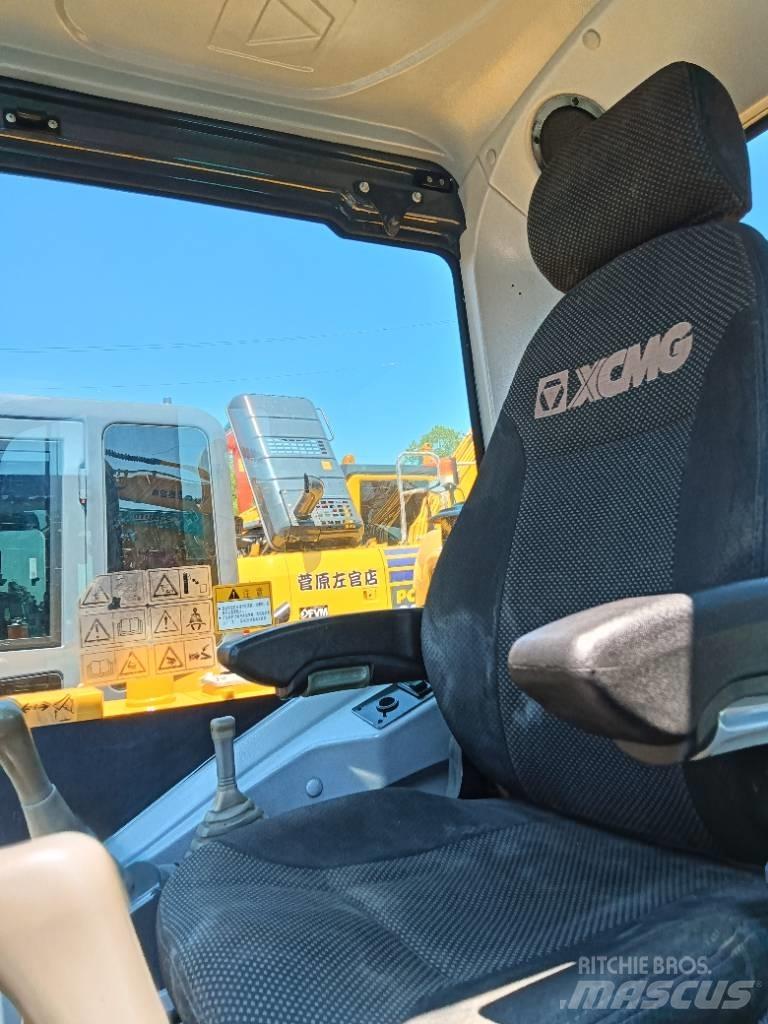XCMG XE 60 DA Mini excavatoare < 7t
