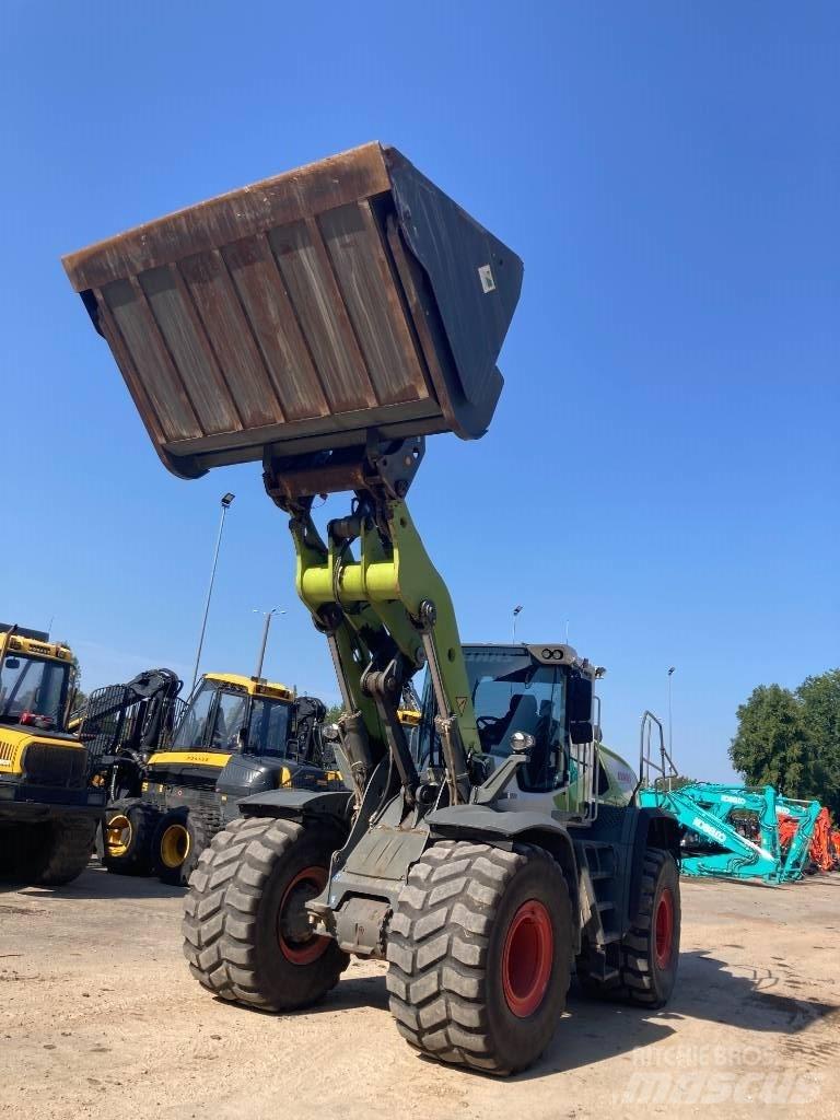 CLAAS Torion 1812 Incarcator pe pneuri