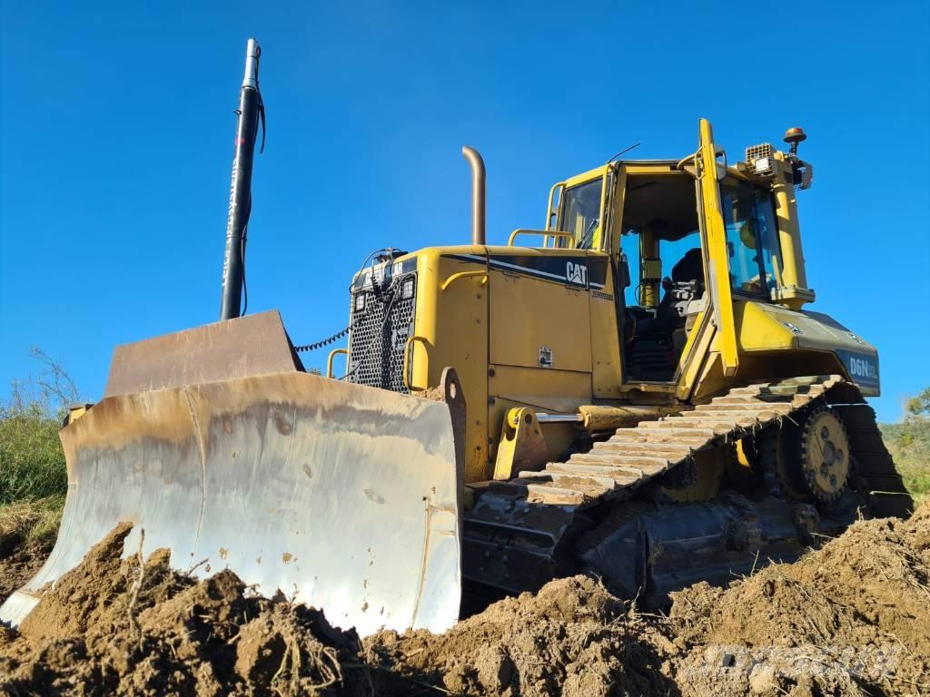 CAT D 6 N XL Buldozere pe senile