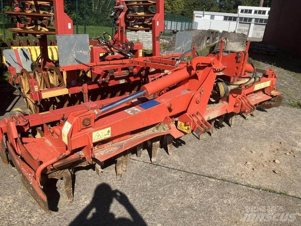 Kuhn HR 4003 DR Grapa si pluguri rotative