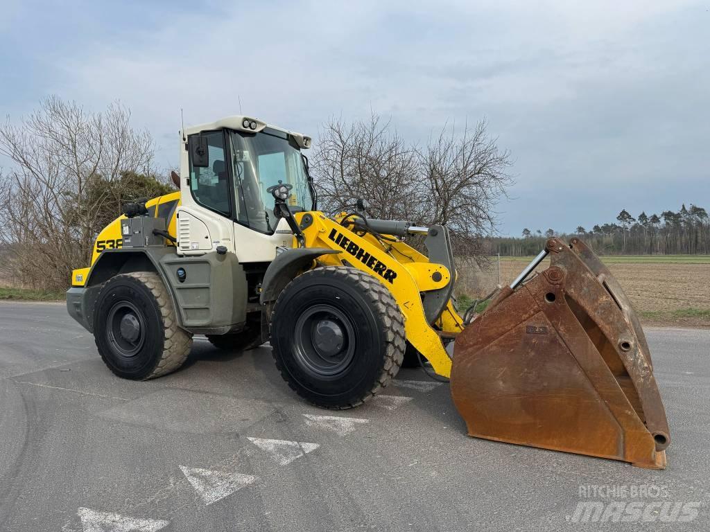 Liebherr L 538 Incarcator pe pneuri