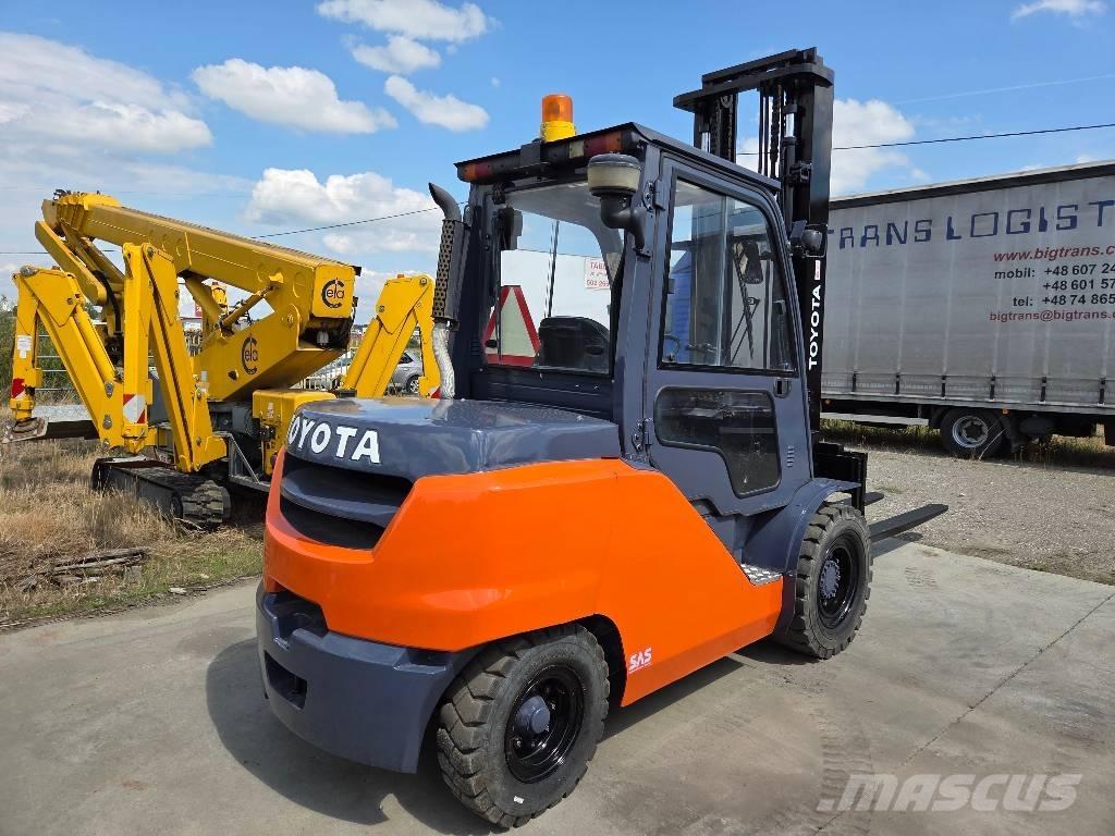 Toyota 40-8FD50N Stivuitor diesel